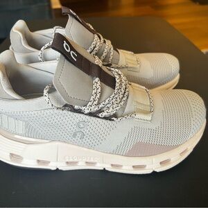 On Running Cloudnova Sneakers Ivory/Purple